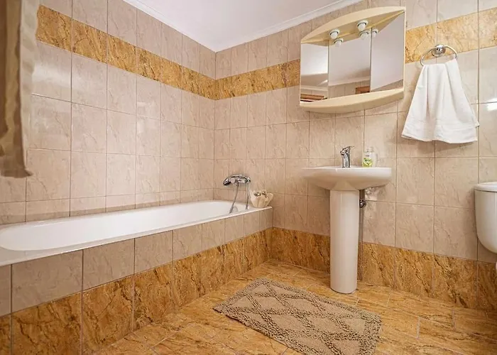 Sofia Traditional House بيت للعطل أفانتو